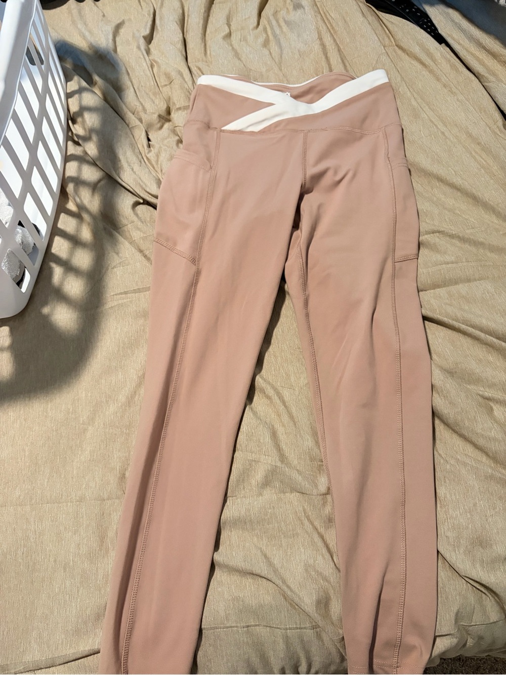 Daisy Fuentes leggings